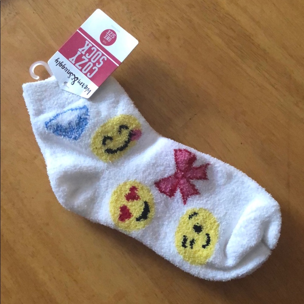 Cozy emoji socks • BUNDLE ME!